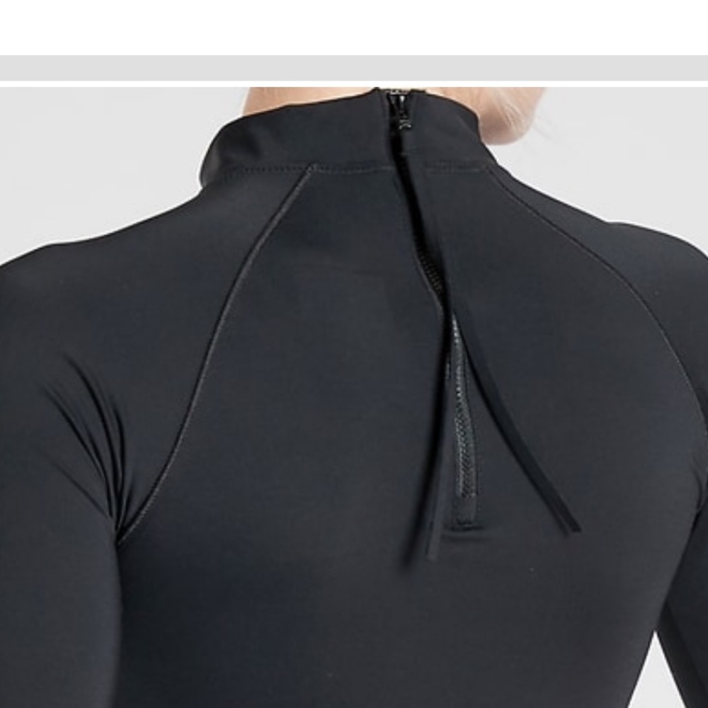 ATHLETA NORTH POINT RASHGUARD // Dress Blue - Picture 3 of 8